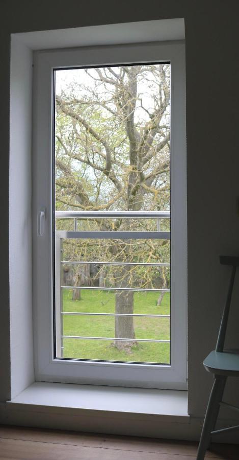 Kleines Haus Am Feld